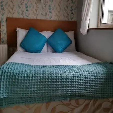 Woodhaven 4* Galway